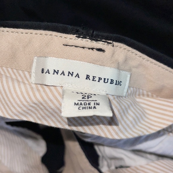 Banana Republic shorts - Picture 2 of 4
